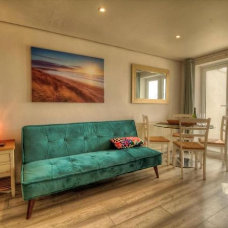 Air Maison - Solent View Beachfront Apartment South Hayling Εξωτερικό φωτογραφία